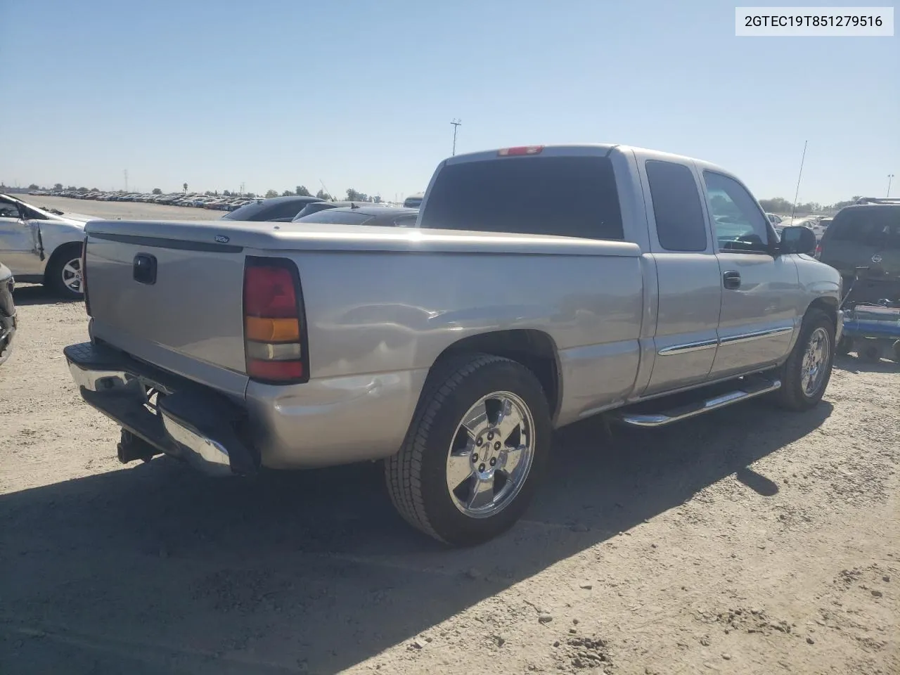 2005 GMC New Sierra C1500 VIN: 2GTEC19T851279516 Lot: 73254234