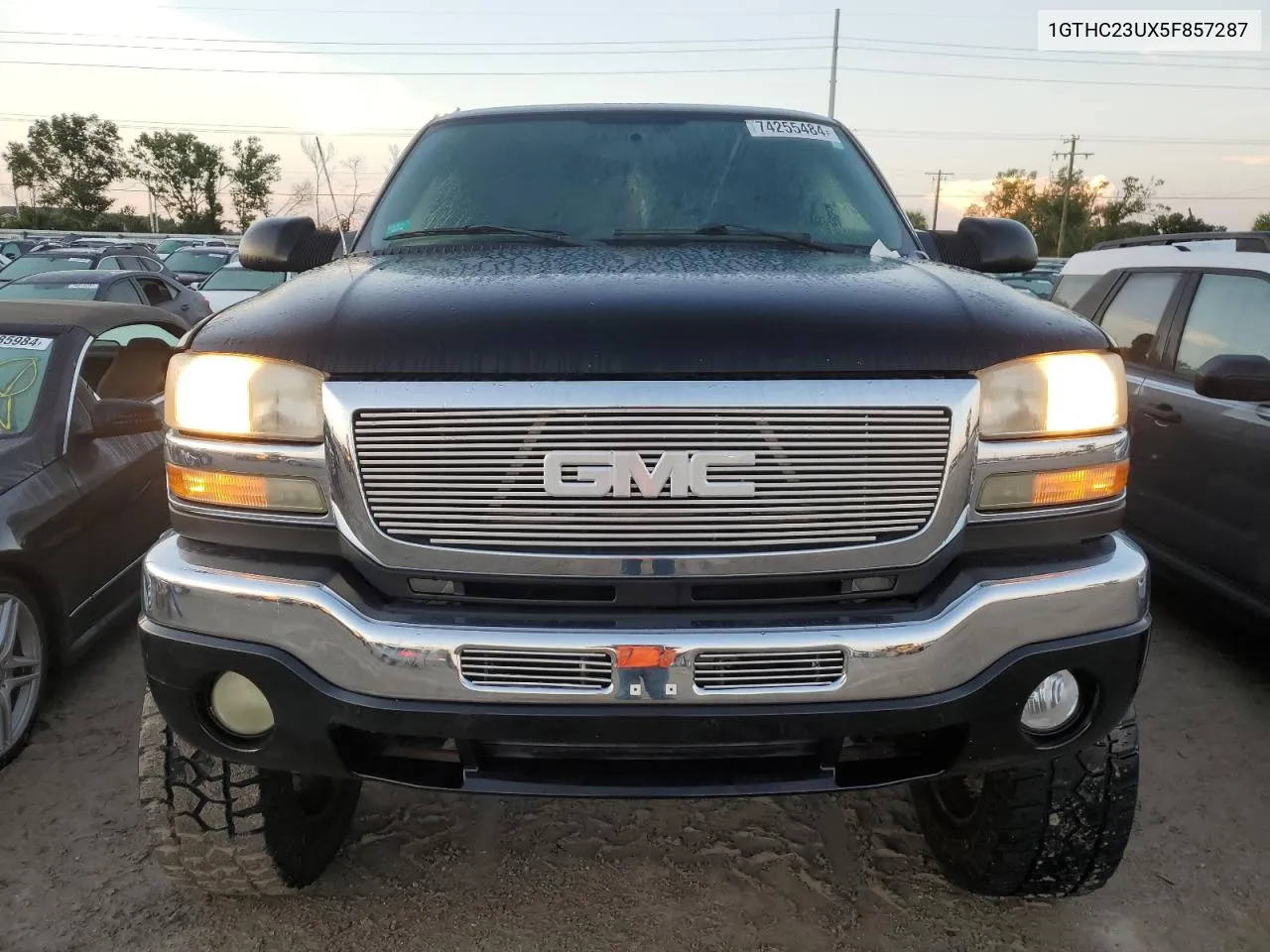 1GTHC23UX5F857287 2005 GMC Sierra C2500 Heavy Duty