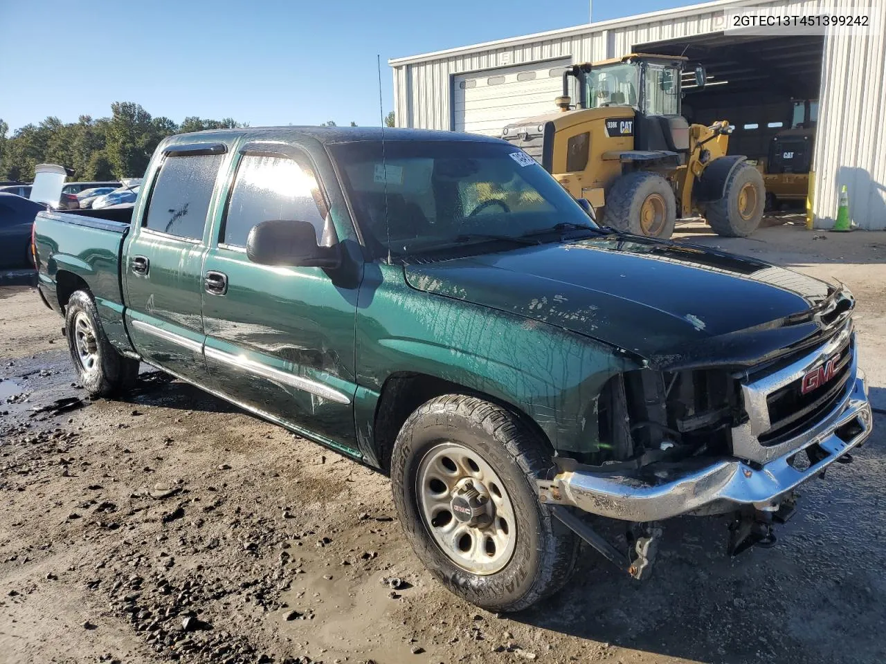 2005 GMC New Sierra C1500 VIN: 2GTEC13T451399242 Lot: 74941554