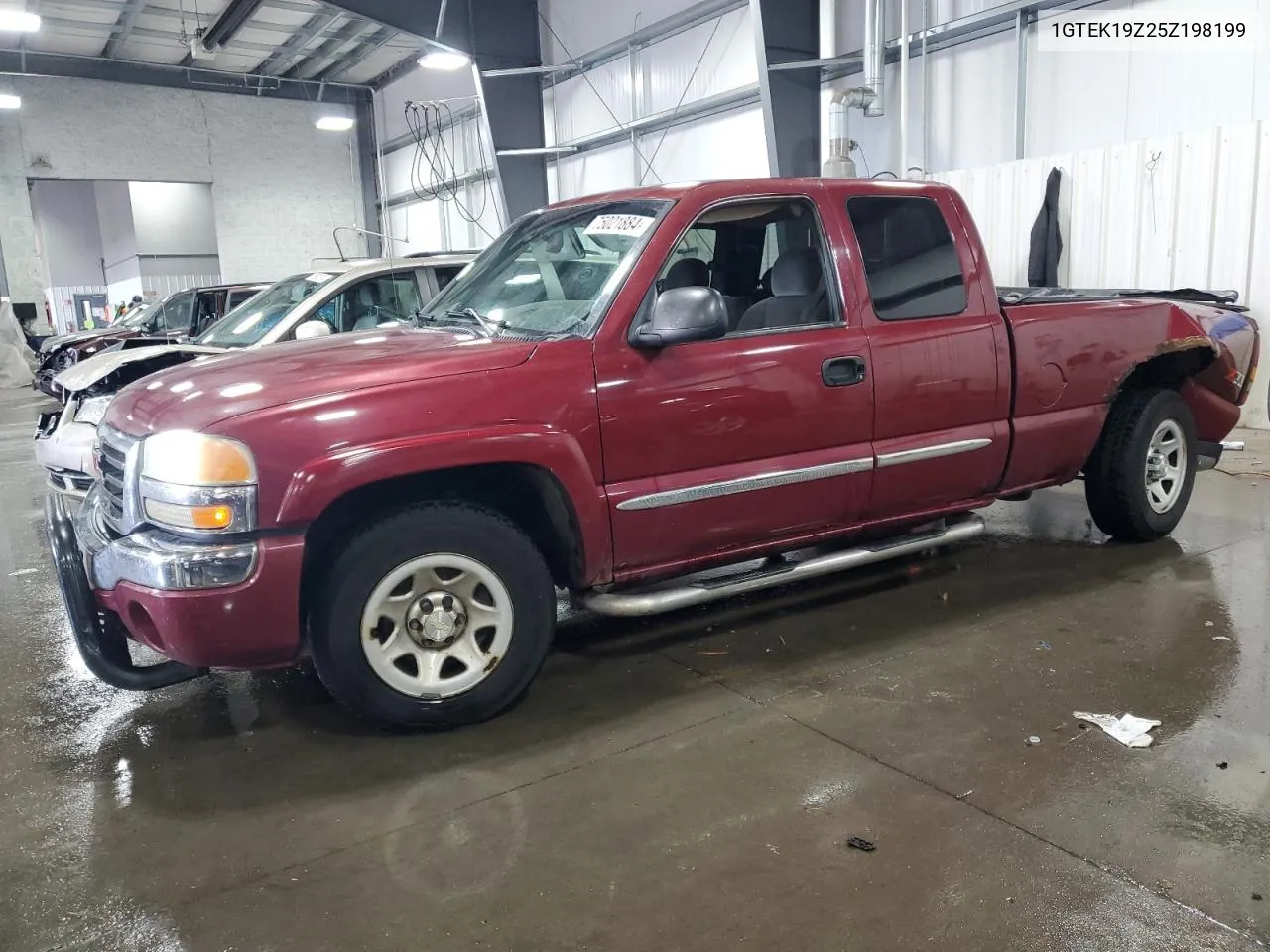 2005 GMC New Sierra K1500 VIN: 1GTEK19Z25Z198199 Lot: 75021884