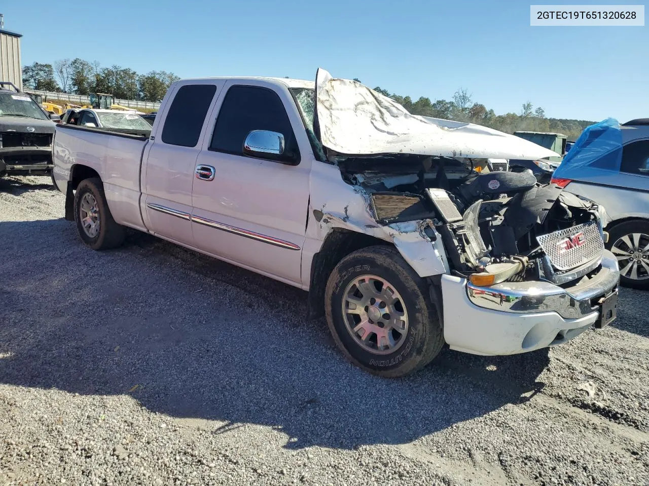 2005 GMC New Sierra C1500 VIN: 2GTEC19T651320628 Lot: 75804334