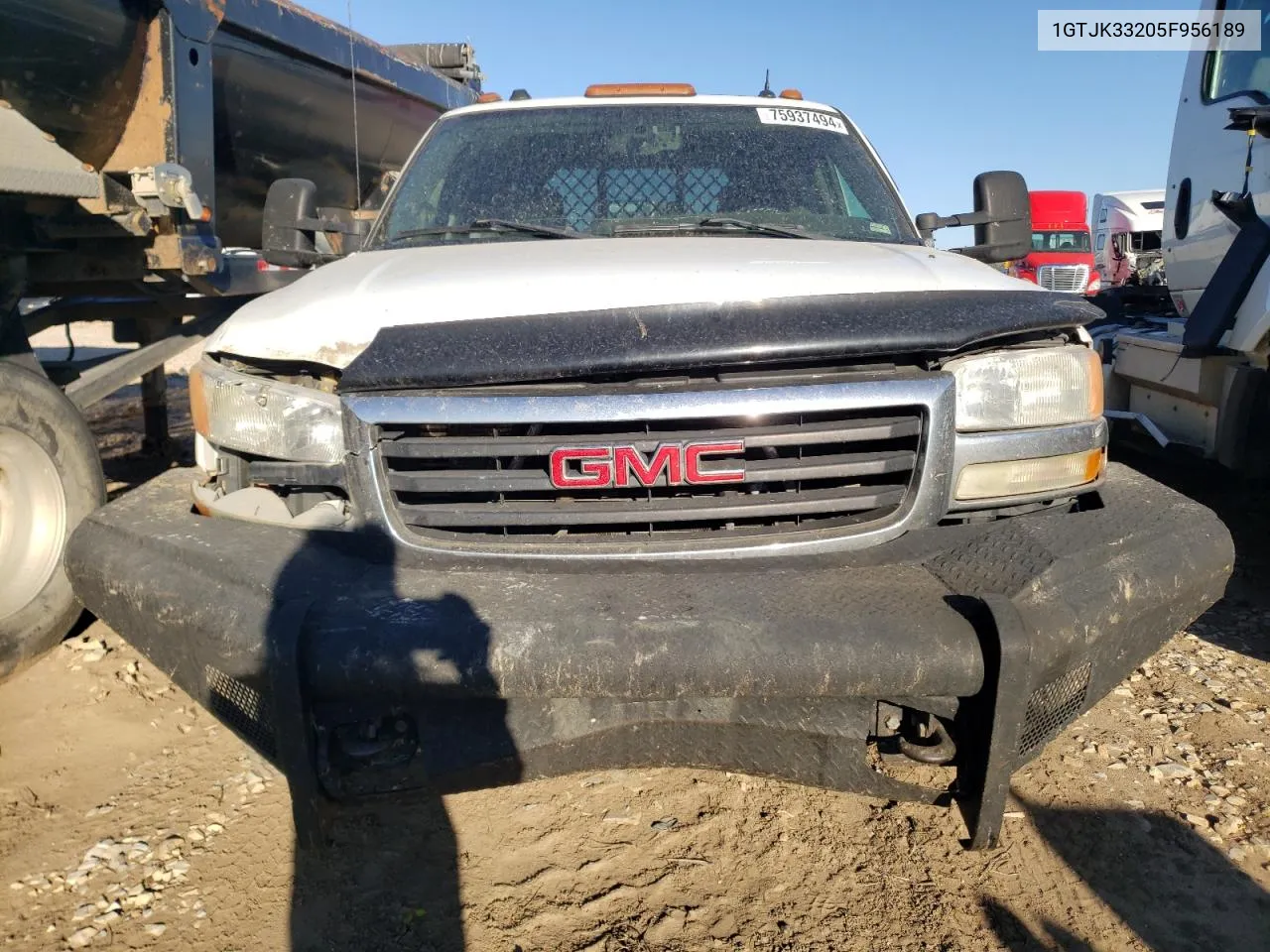 2005 GMC New Sierra K3500 VIN: 1GTJK33205F956189 Lot: 75937494