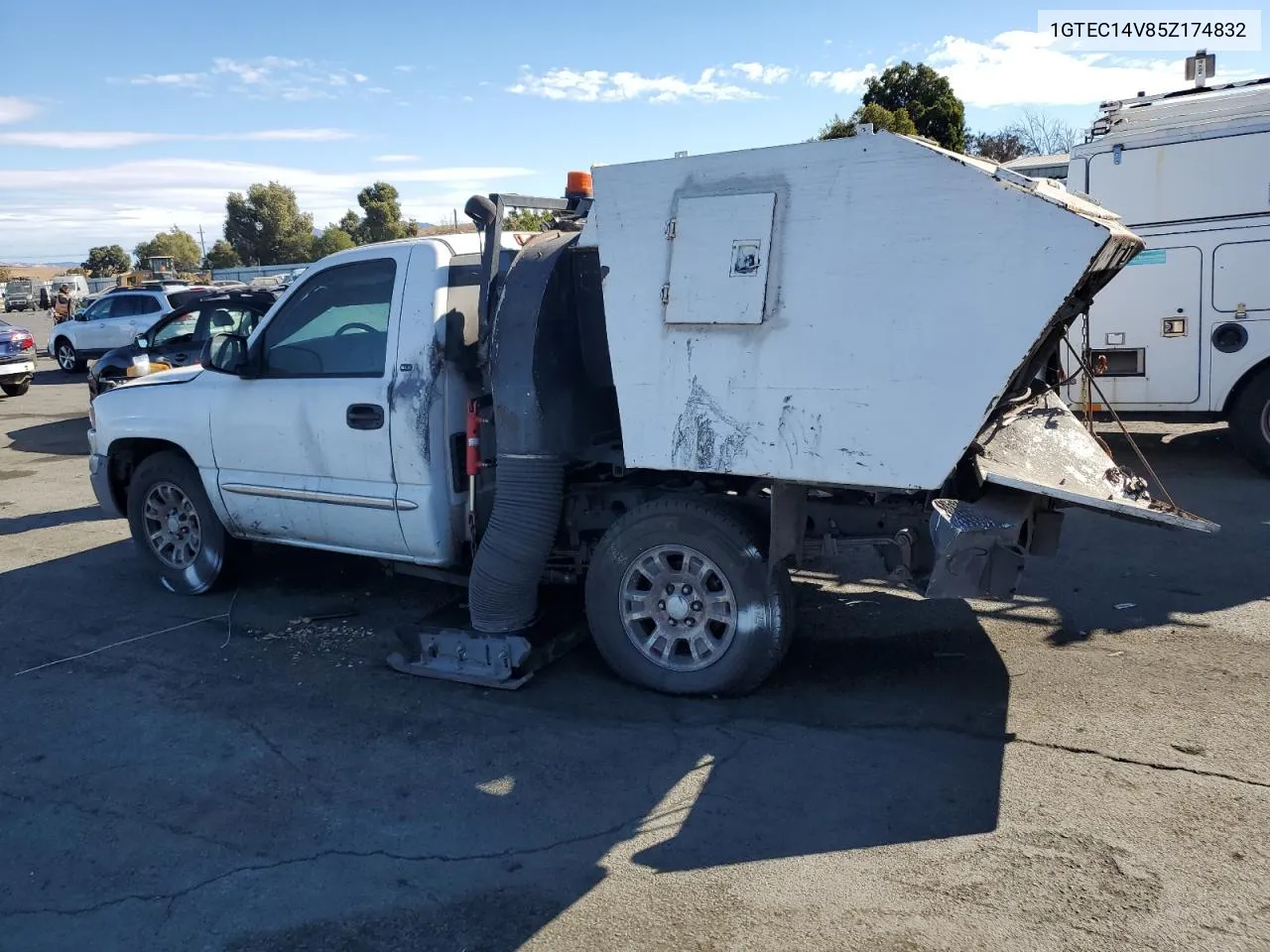 2005 GMC New Sierra C1500 VIN: 1GTEC14V85Z174832 Lot: 76484214