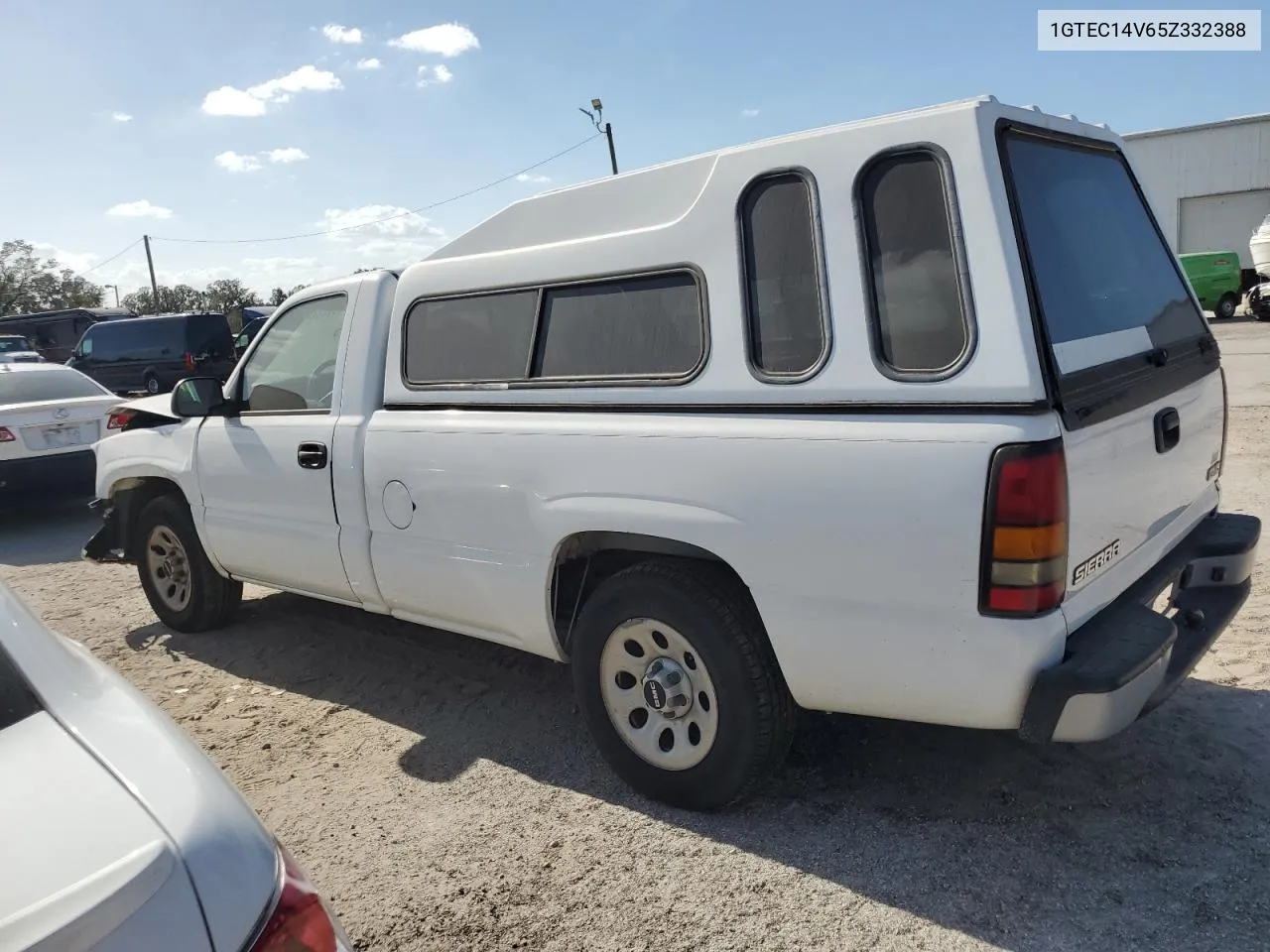 2005 GMC New Sierra C1500 VIN: 1GTEC14V65Z332388 Lot: 77437394