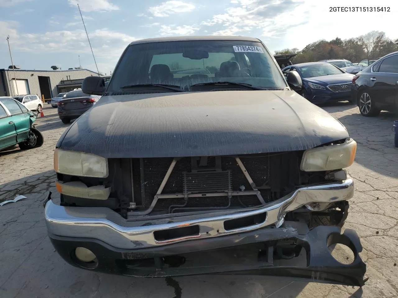 2005 GMC New Sierra C1500 VIN: 2GTEC13T151315412 Lot: 77854374