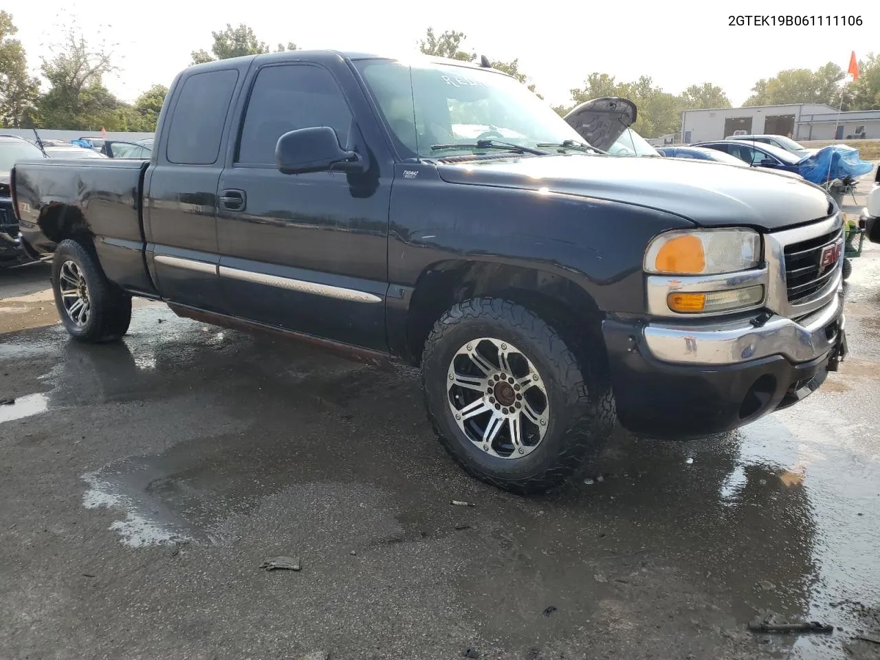 2006 GMC New Sierra K1500 VIN: 2GTEK19B061111106 Lot: 70290734