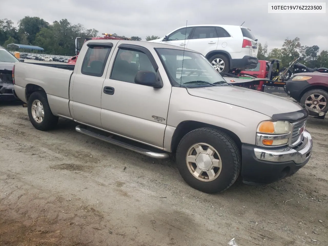 2006 GMC New Sierra C1500 VIN: 1GTEC19V76Z223500 Lot: 71225154