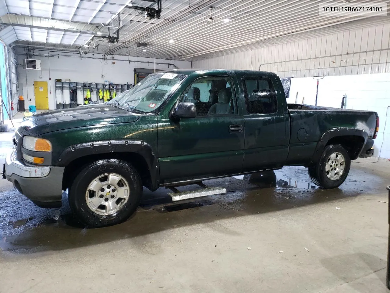 2006 GMC New Sierra K1500 VIN: 1GTEK19B66Z174105 Lot: 71248084