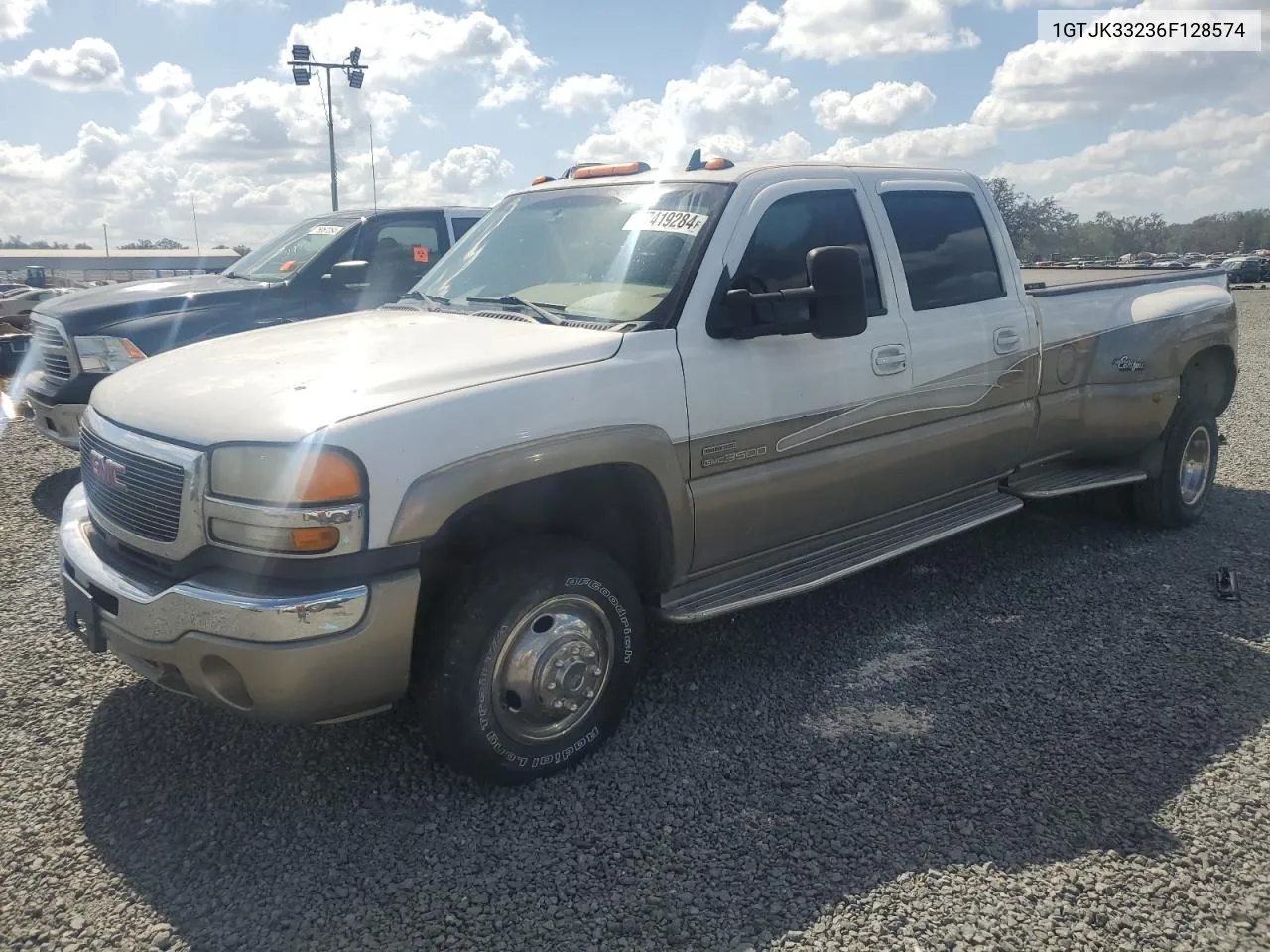 2006 GMC New Sierra K3500 VIN: 1GTJK33236F128574 Lot: 77419284