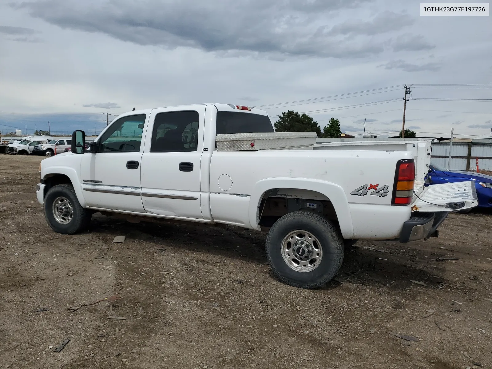 2007 GMC Sierra K2500 Heavy Duty VIN: 1GTHK23G77F197726 Lot: 57326454