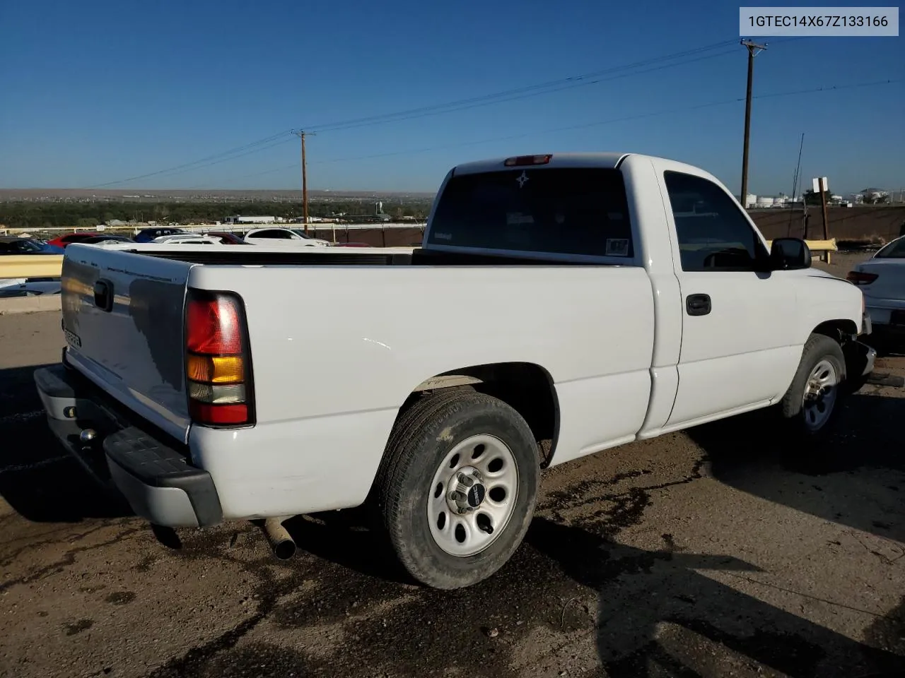 2007 GMC New Sierra C1500 Classic VIN: 1GTEC14X67Z133166 Lot: 69849244