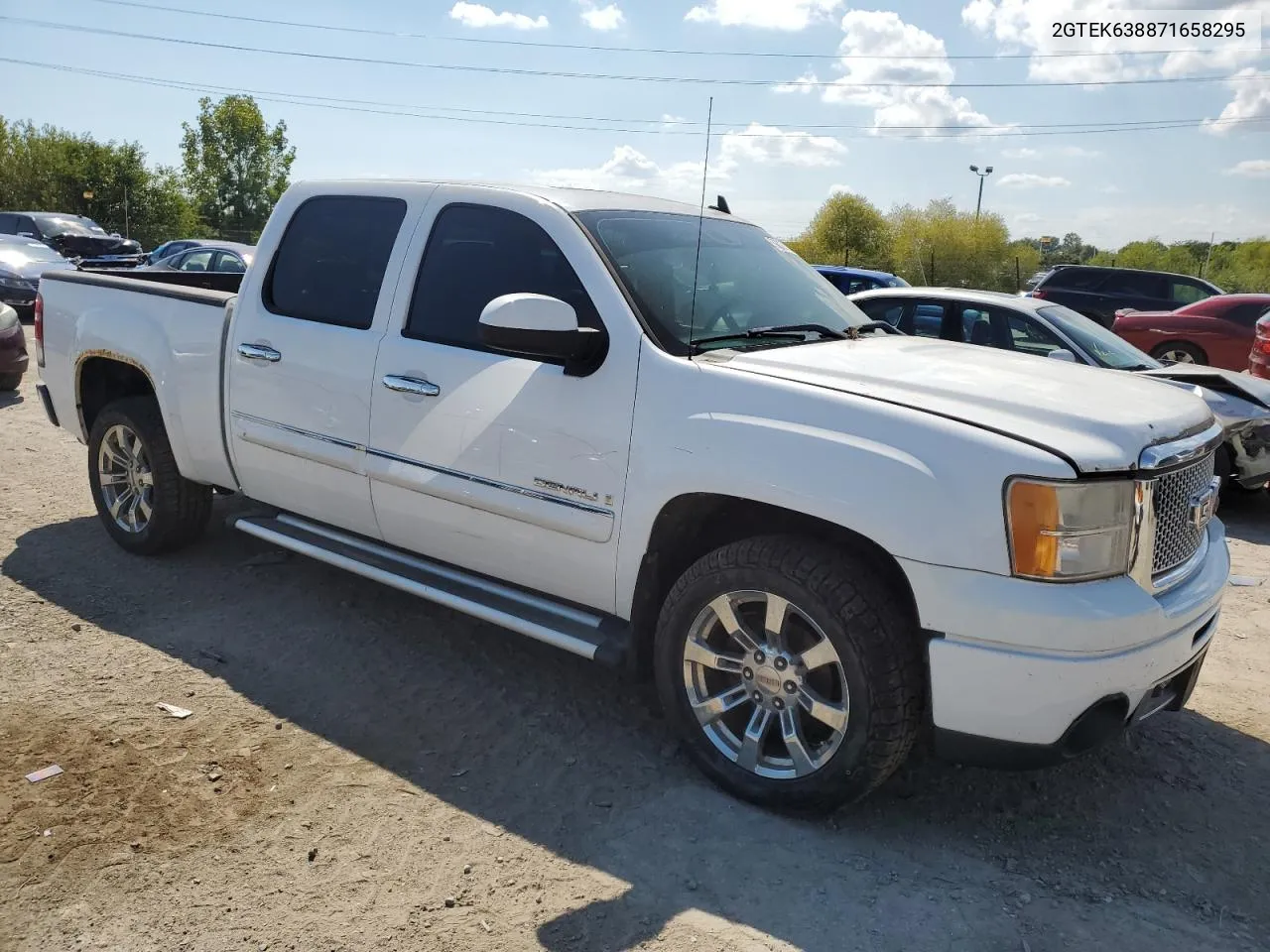 2007 GMC New Sierra Denali VIN: 2GTEK638871658295 Lot: 70327344