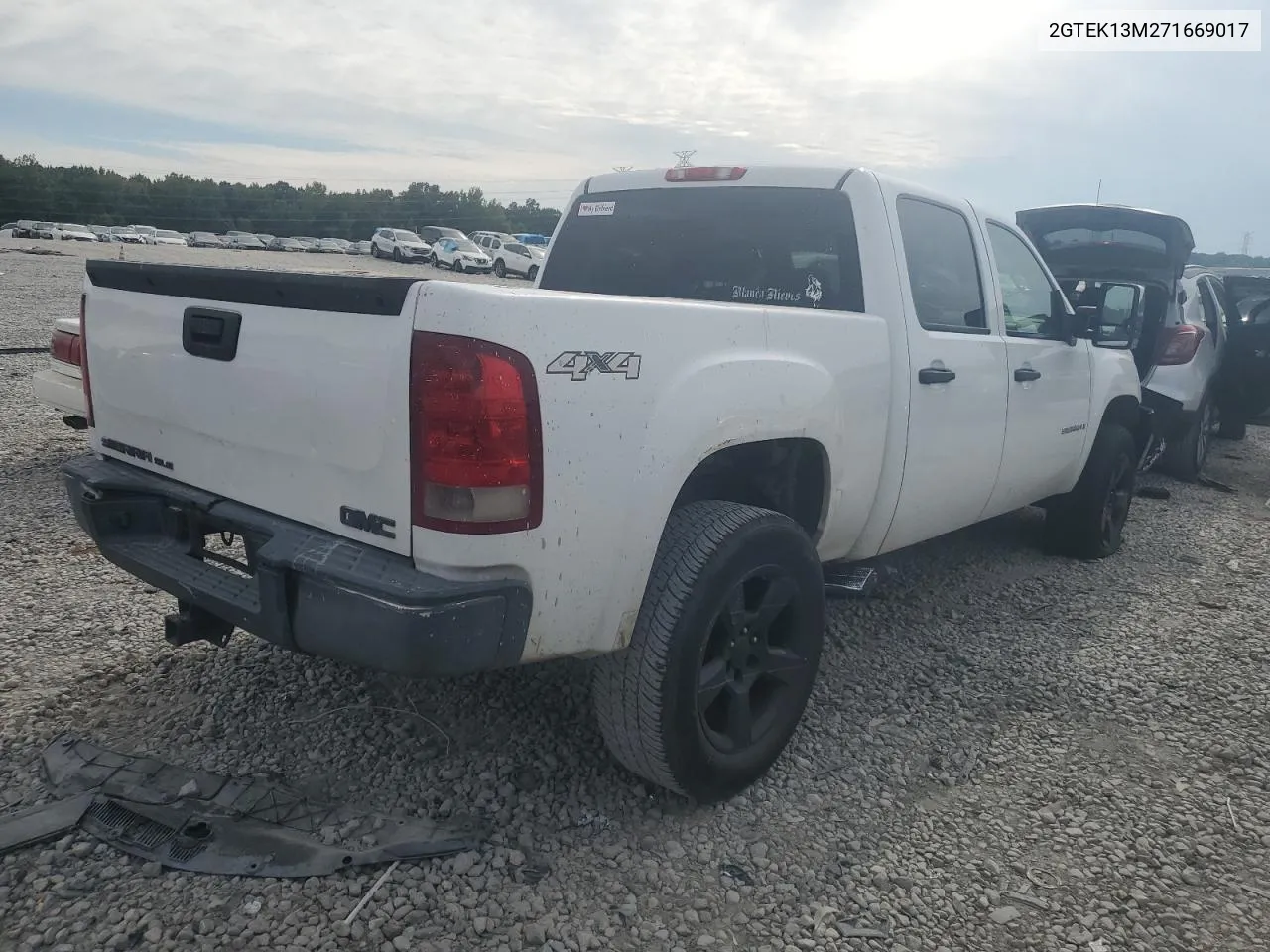 2007 GMC New Sierra K1500 VIN: 2GTEK13M271669017 Lot: 71062164