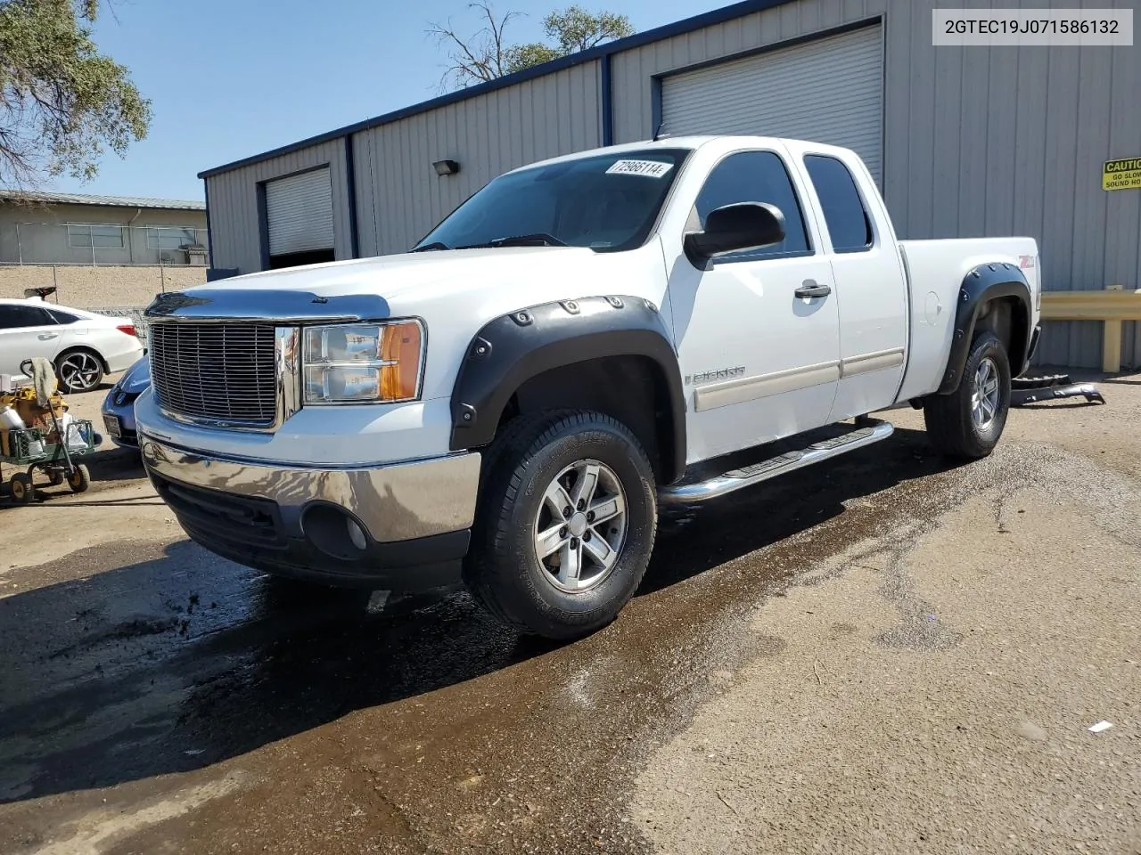 2007 GMC New Sierra C1500 VIN: 2GTEC19J071586132 Lot: 72966114