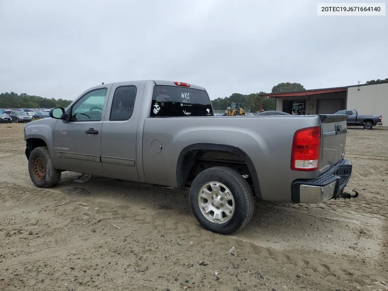 2007 GMC New Sierra C1500 VIN: 2GTEC19J671664140 Lot: 73134294