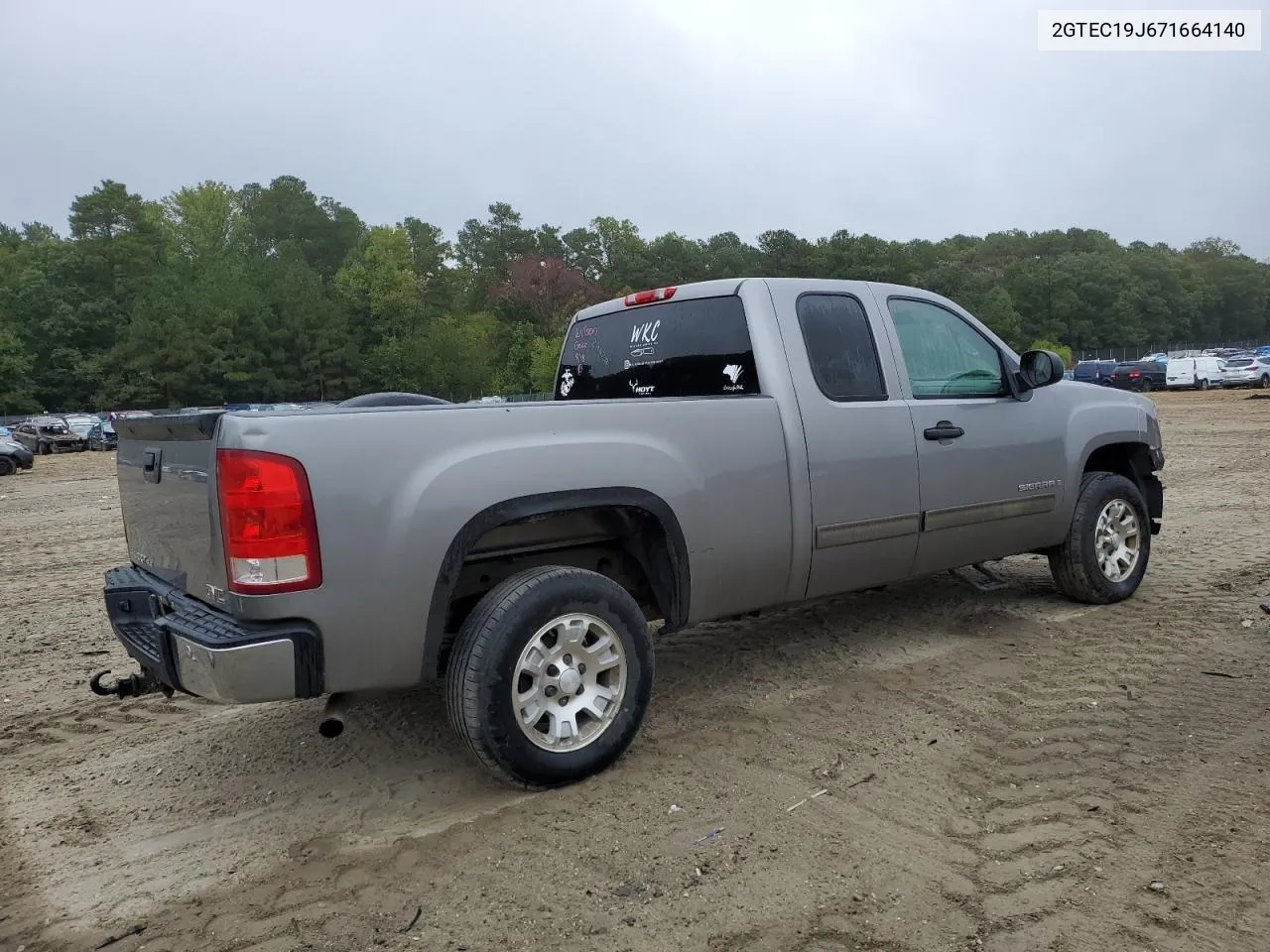 2007 GMC New Sierra C1500 VIN: 2GTEC19J671664140 Lot: 73134294