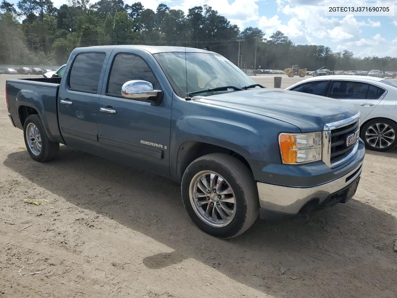 2007 GMC New Sierra C1500 VIN: 2GTEC13J371690705 Lot: 73473864