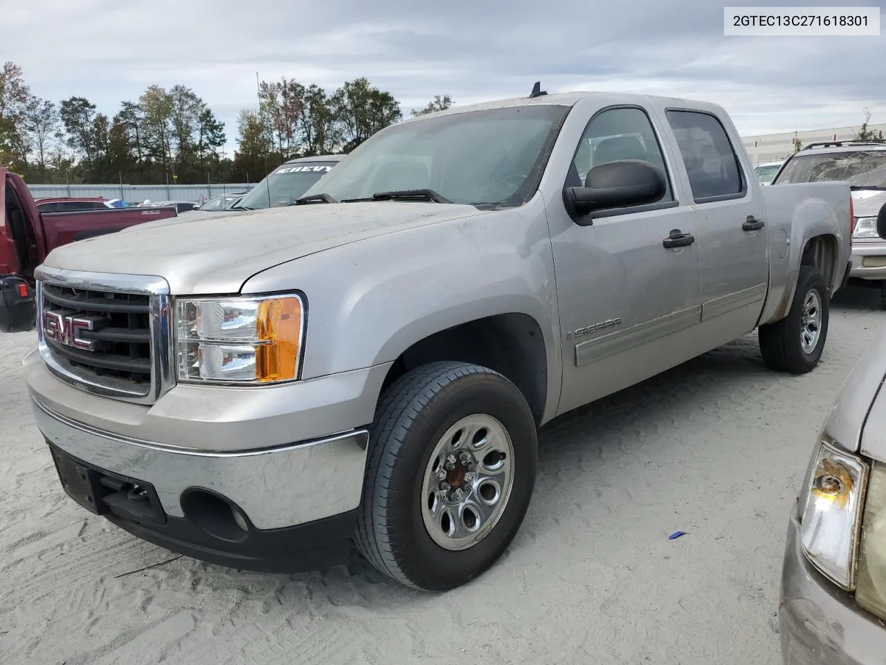 2007 GMC New Sierra C1500 VIN: 2GTEC13C271618301 Lot: 74421704