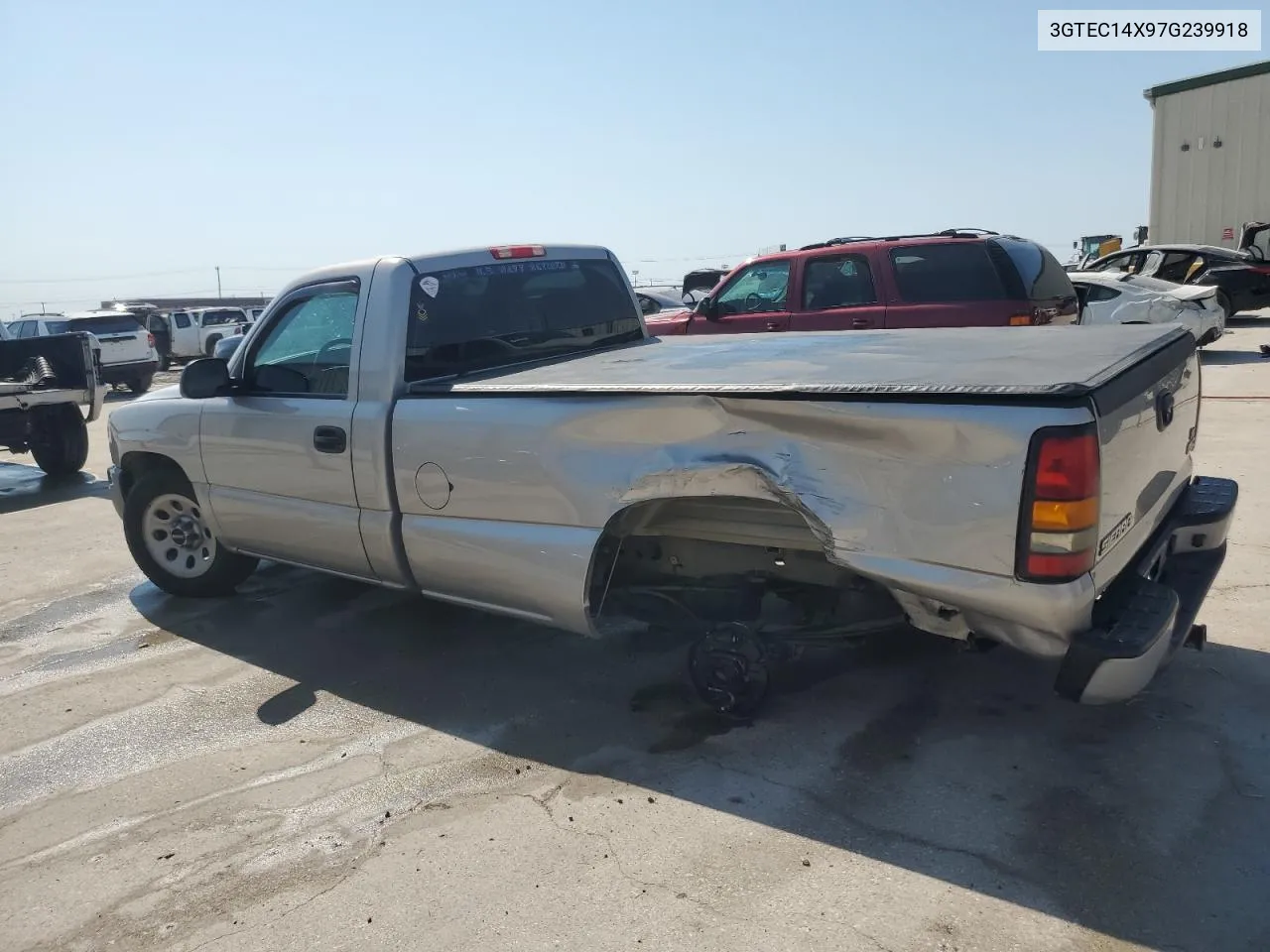 2007 GMC New Sierra C1500 Classic VIN: 3GTEC14X97G239918 Lot: 75279584