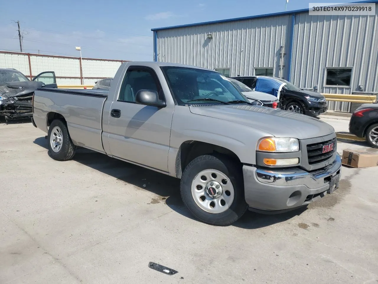 2007 GMC New Sierra C1500 Classic VIN: 3GTEC14X97G239918 Lot: 75279584