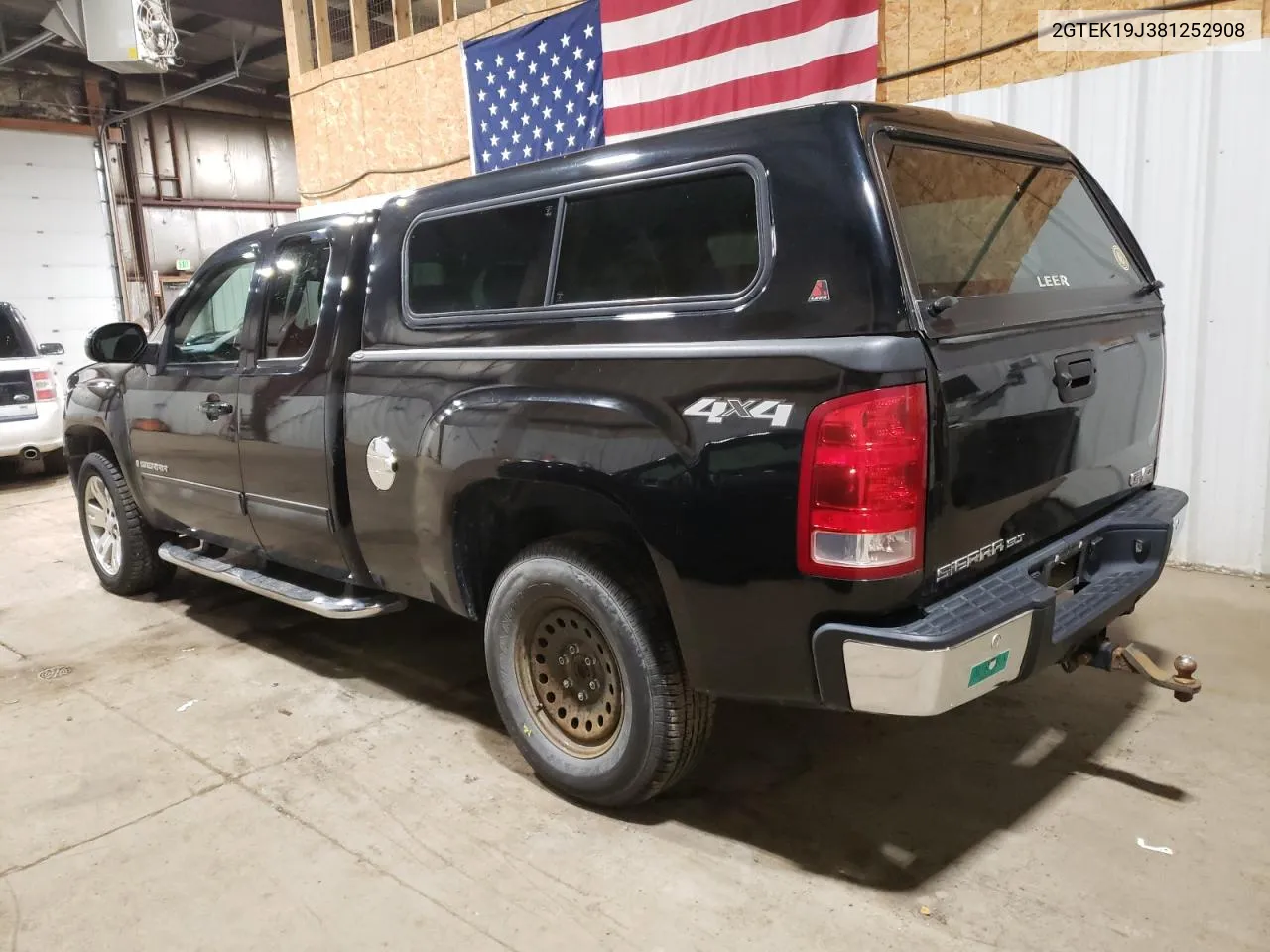 2008 GMC Sierra K1500 VIN: 2GTEK19J381252908 Lot: 72623864