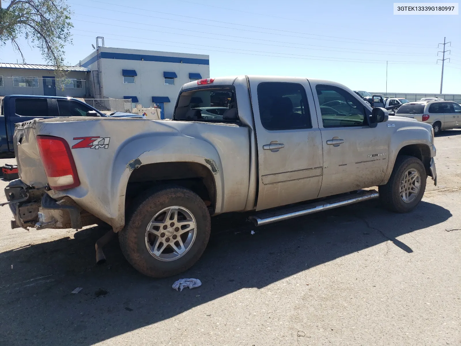 2009 GMC Sierra K1500 VIN: 3GTEK13339G180997 Lot: 52857654