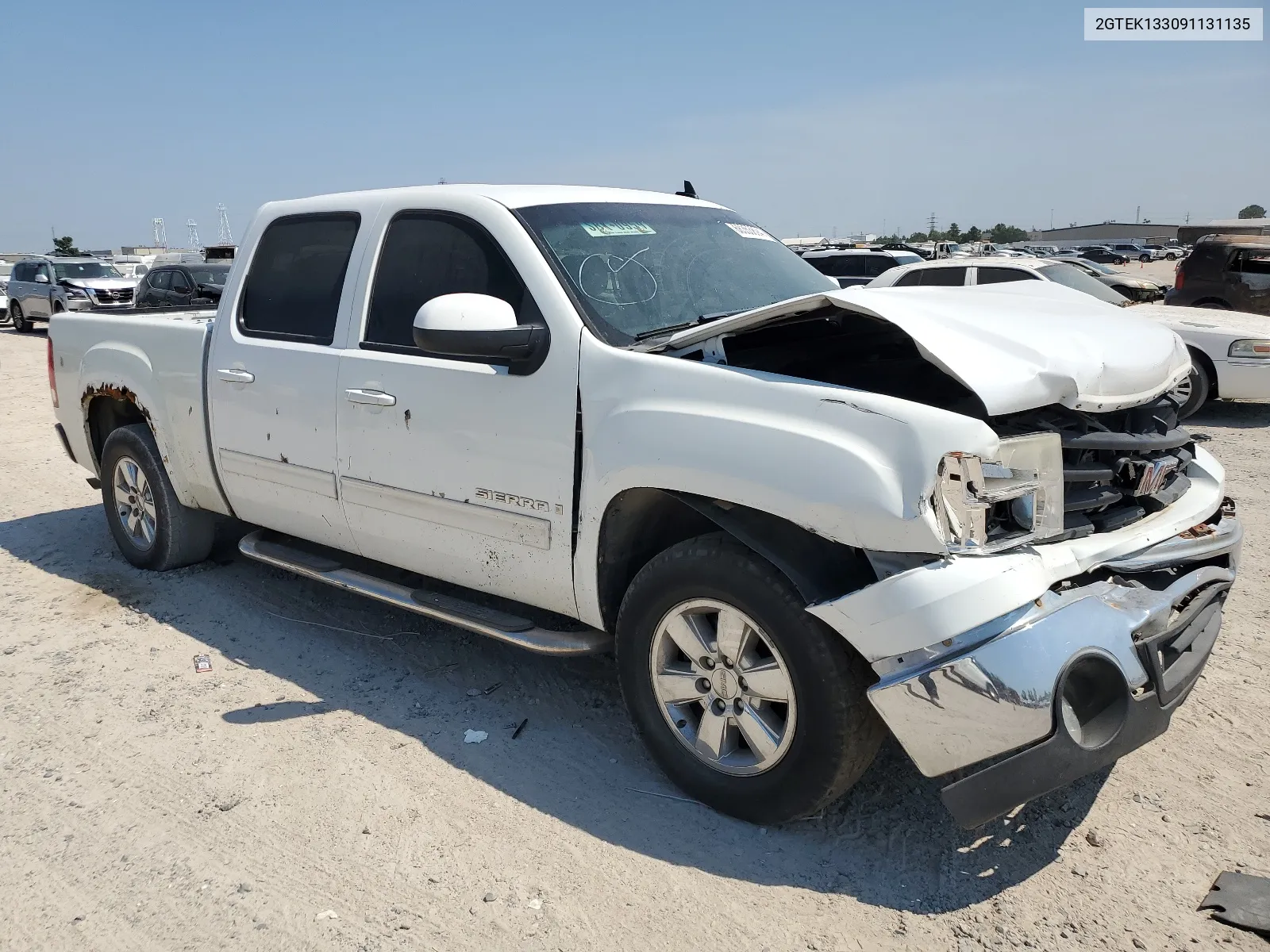 2009 GMC Sierra K1500 VIN: 2GTEK133091131135 Lot: 68353894