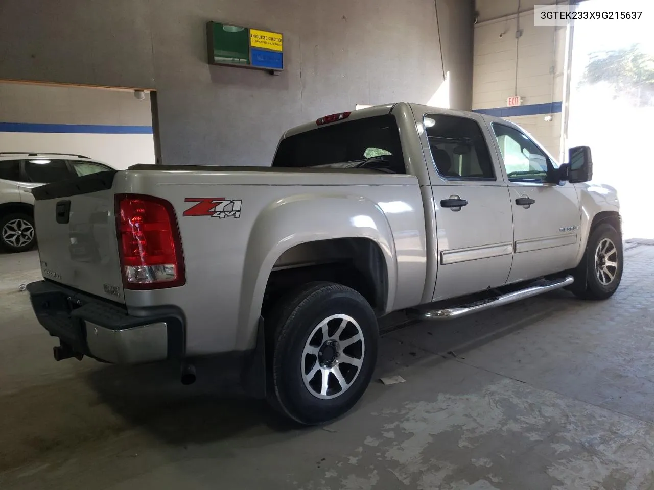 3GTEK233X9G215637 2009 GMC Sierra K1500 Sle