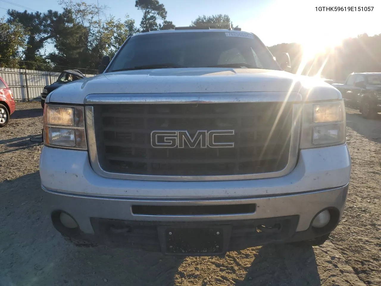 1GTHK59619E151057 2009 GMC Sierra K2500 Sle