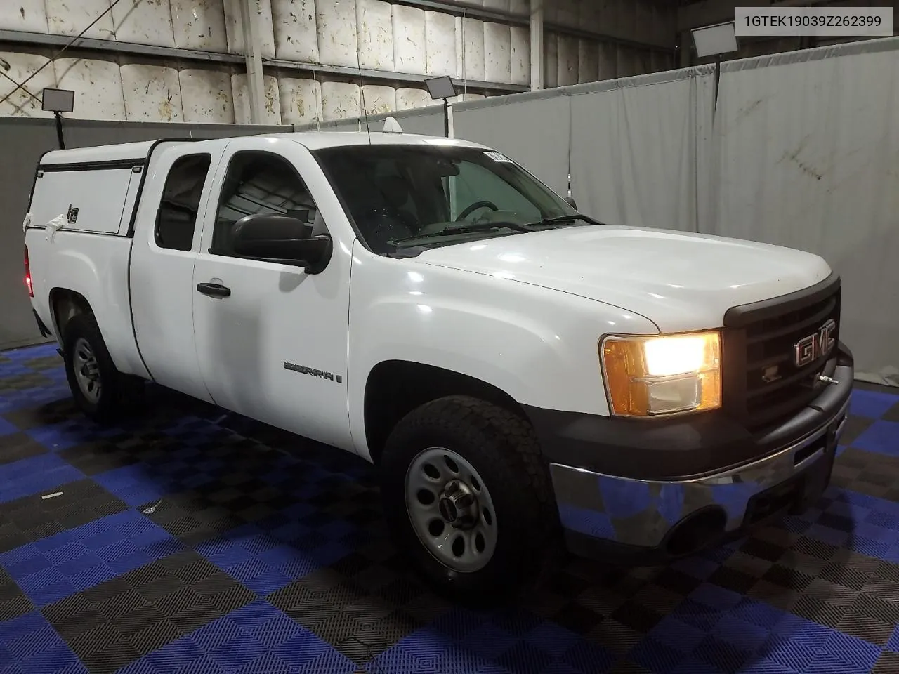 2009 GMC Sierra K1500 VIN: 1GTEK19039Z262399 Lot: 76915014