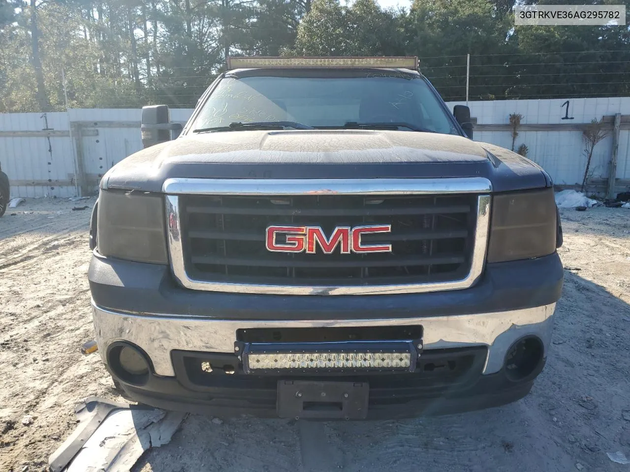 2010 GMC Sierra K1500 Sle VIN: 3GTRKVE36AG295782 Lot: 70409134