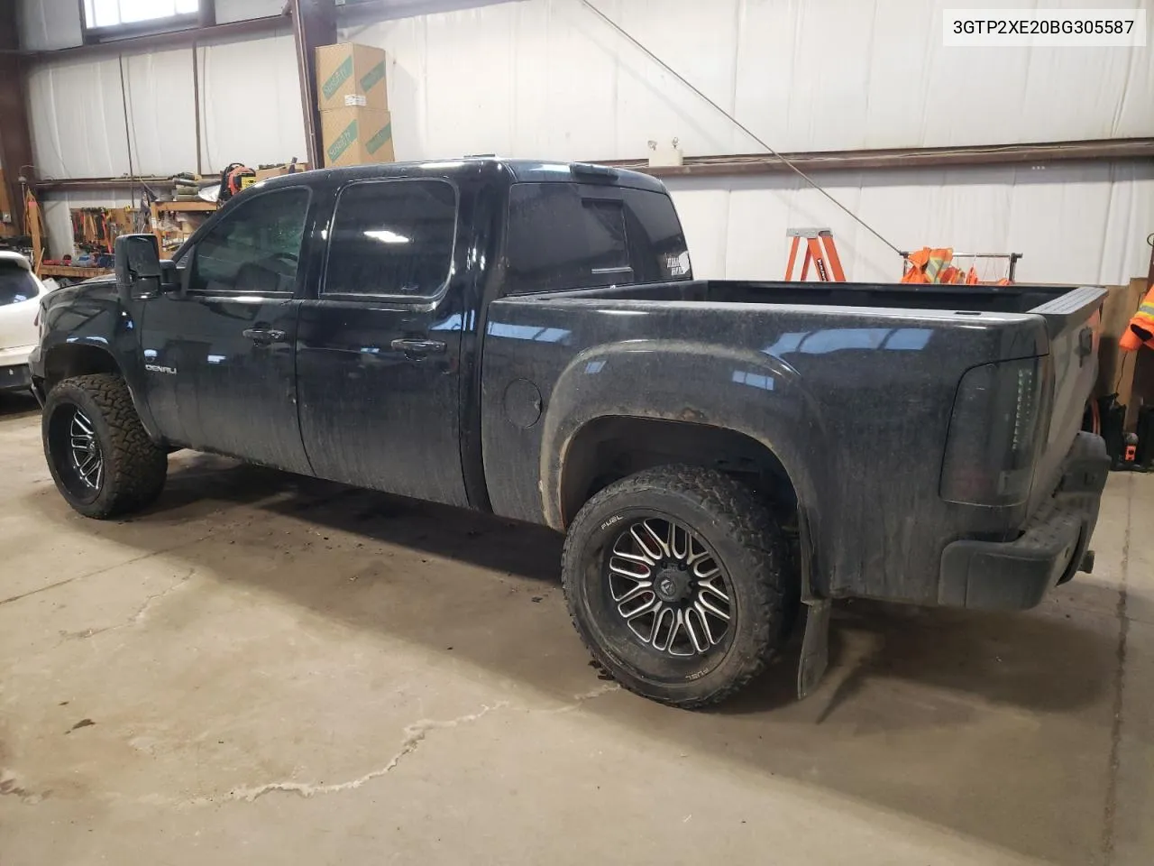 3GTP2XE20BG305587 2011 GMC Sierra K1500 Denali