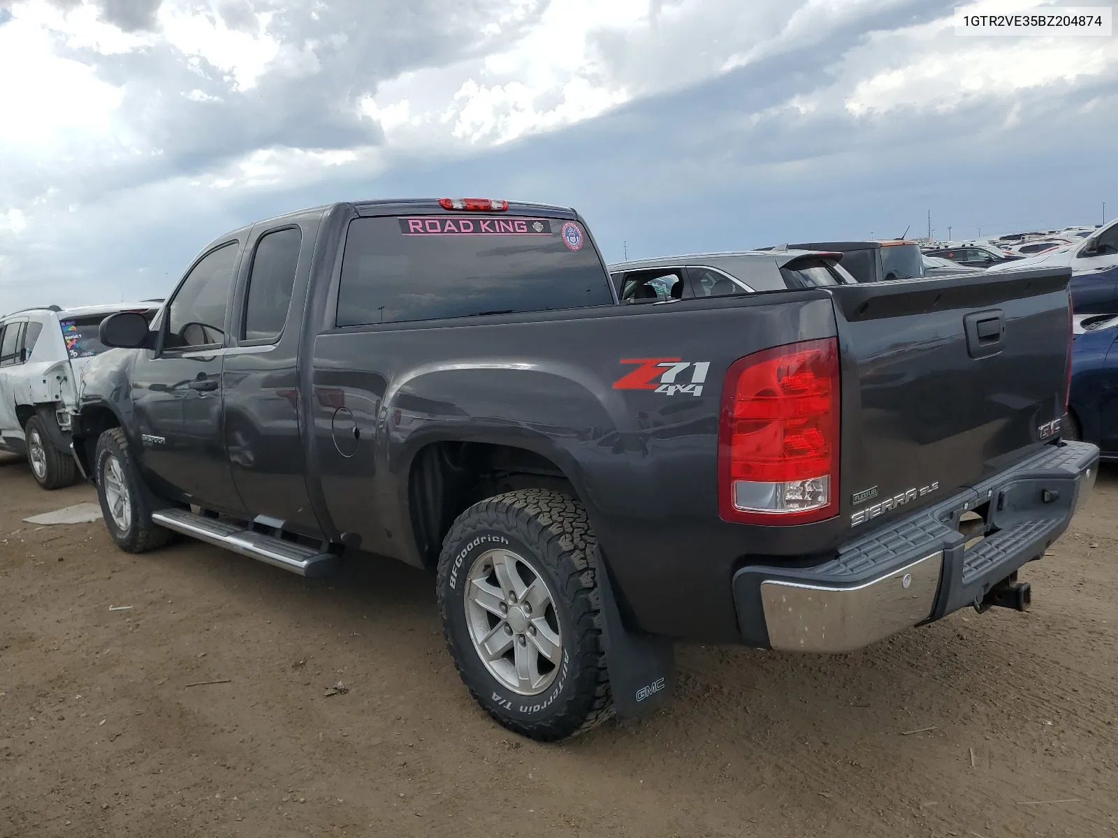 1GTR2VE35BZ204874 2011 GMC Sierra K1500 Sle