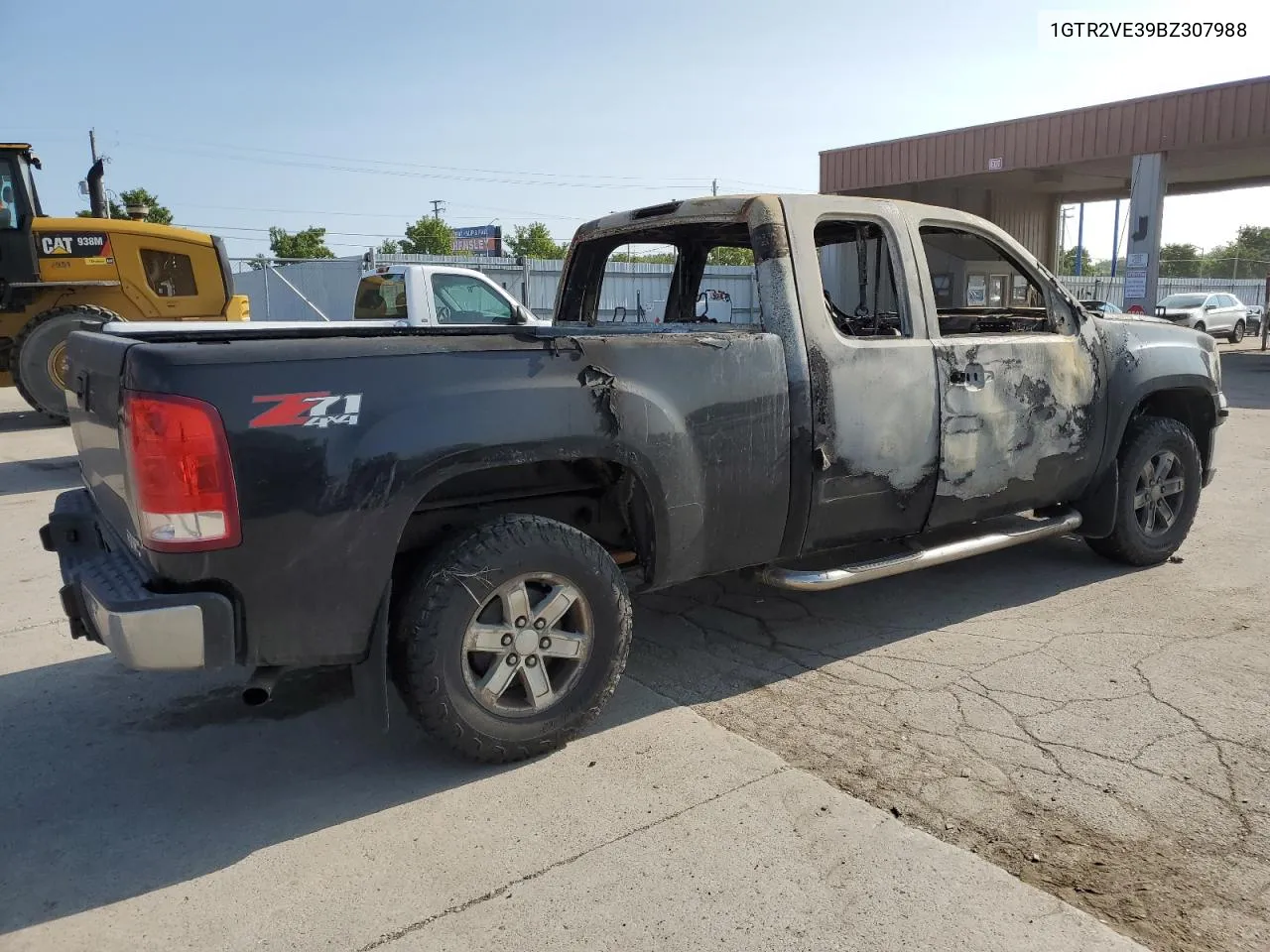 1GTR2VE39BZ307988 2011 GMC Sierra K1500 Sle