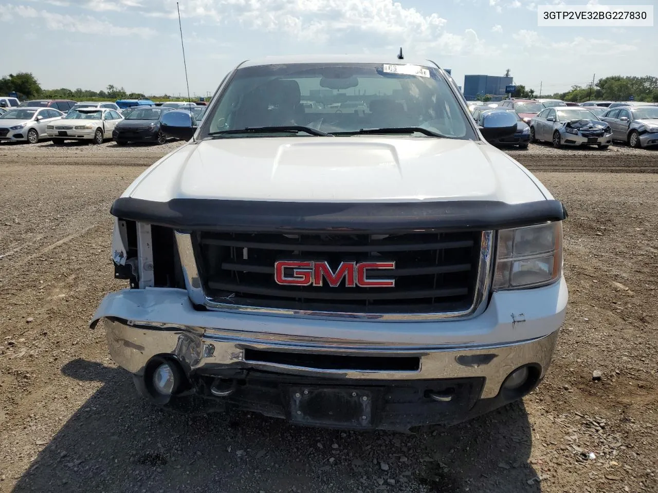 2011 GMC Sierra K1500 Sle VIN: 3GTP2VE32BG227830 Lot: 68725464