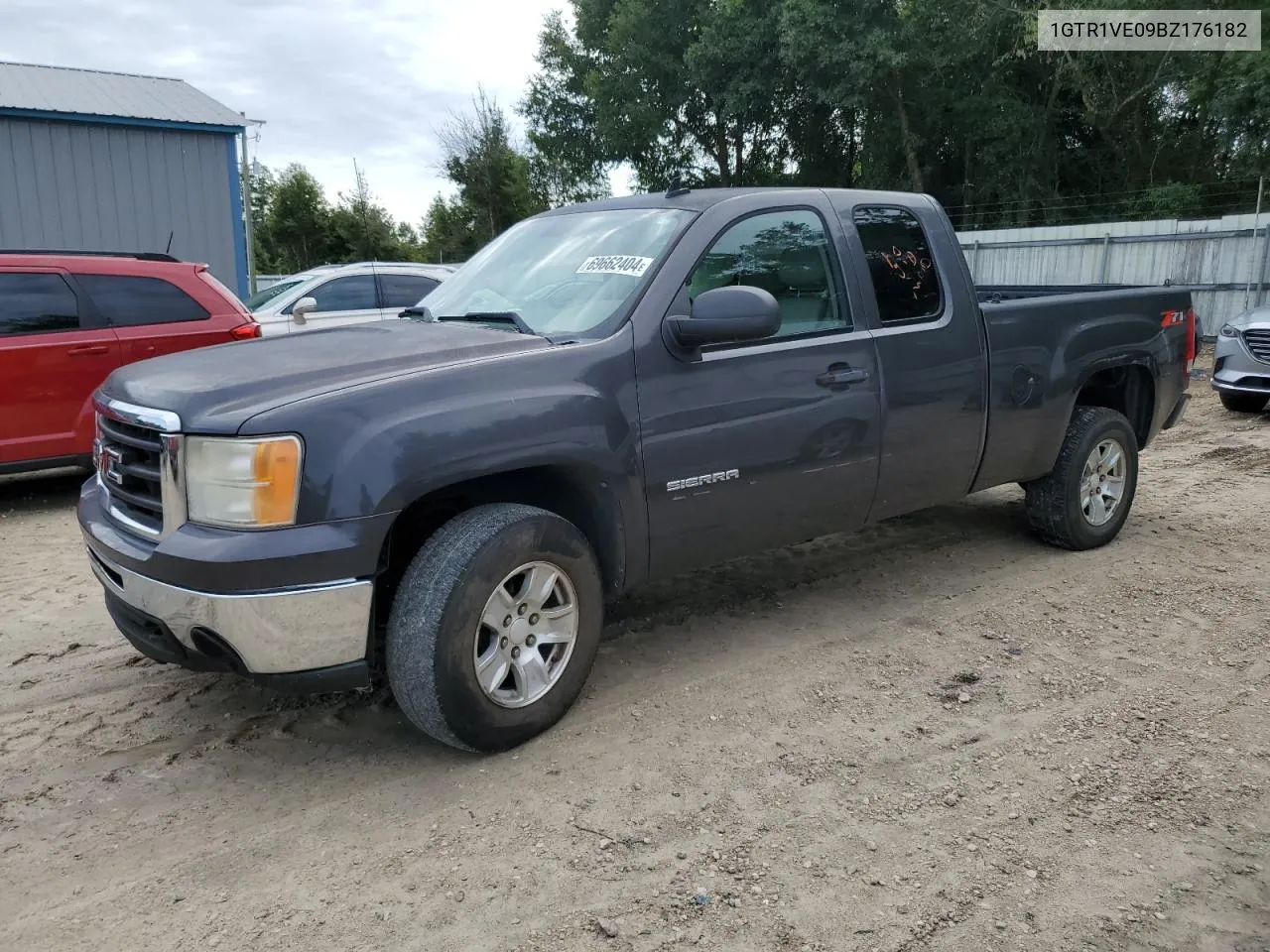 1GTR1VE09BZ176182 2011 GMC Sierra C1500 Sle