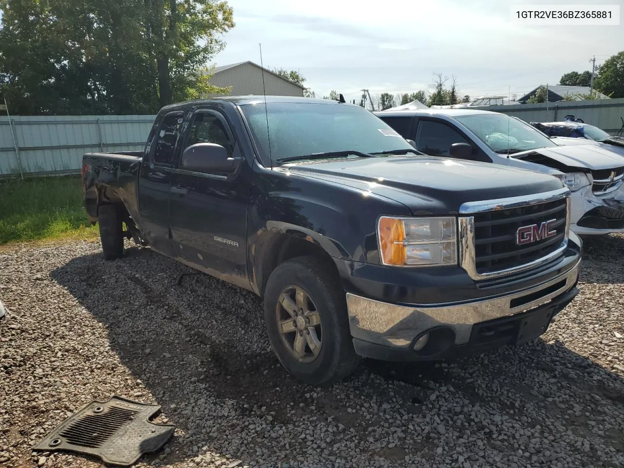 1GTR2VE36BZ365881 2011 GMC Sierra K1500 Sle