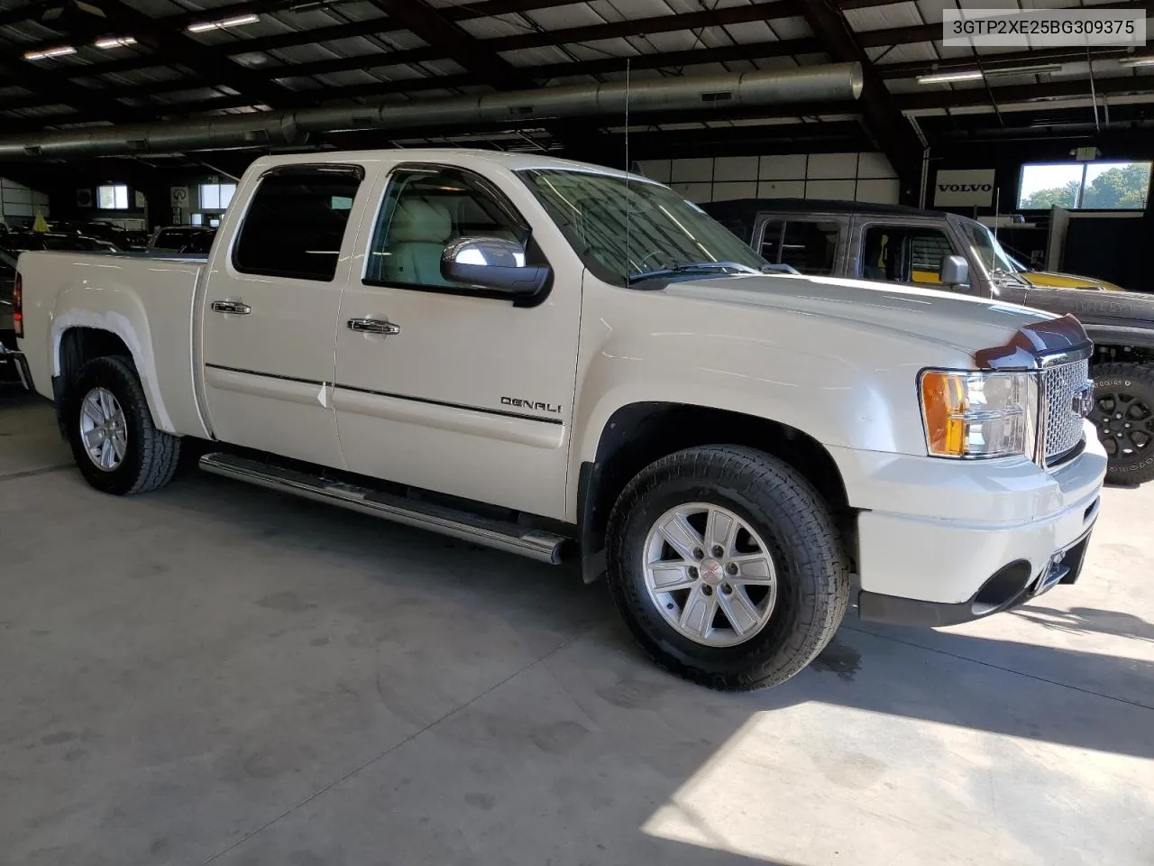 3GTP2XE25BG309375 2011 GMC Sierra K1500 Denali