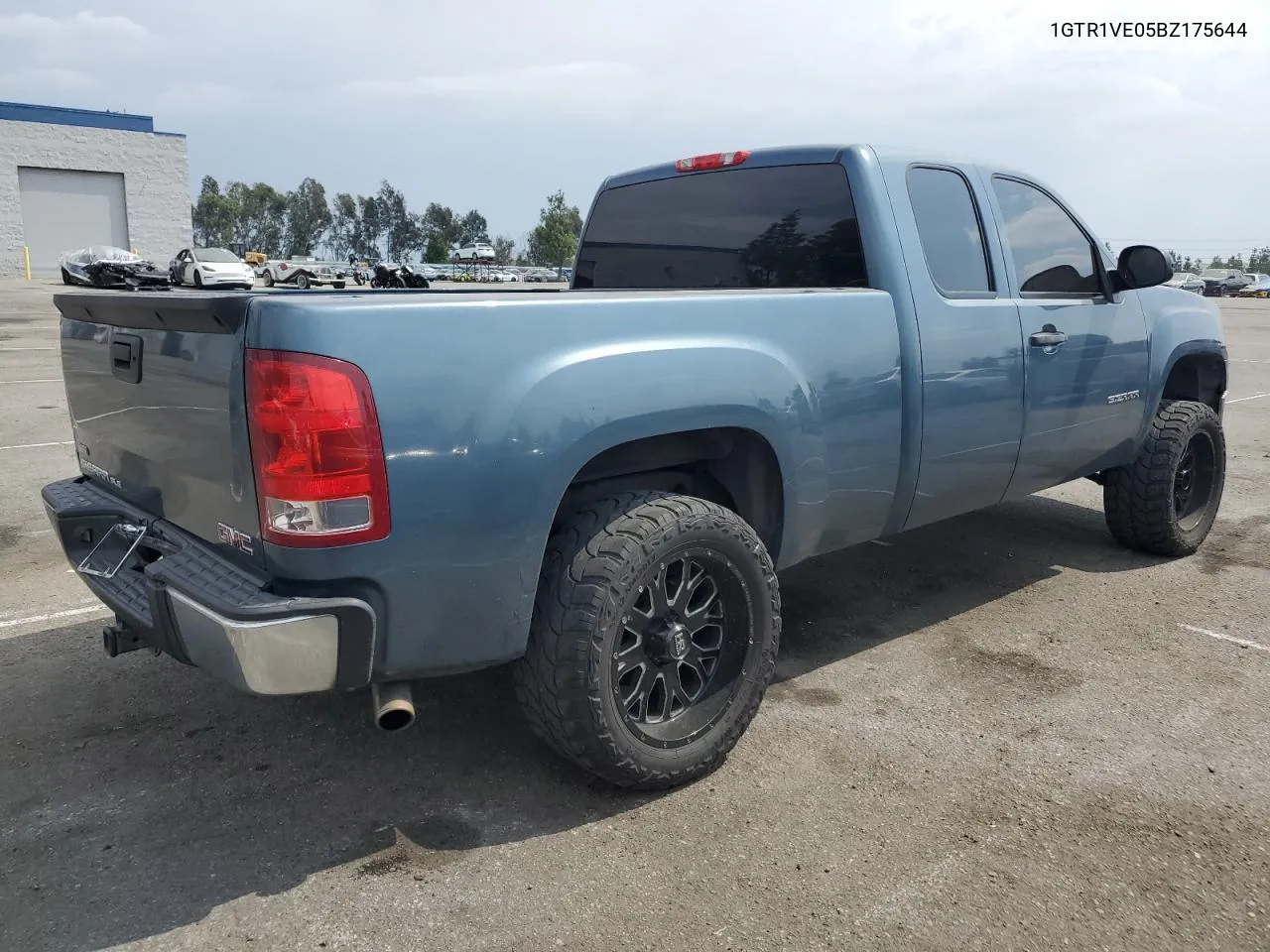 1GTR1VE05BZ175644 2011 GMC Sierra C1500 Sle