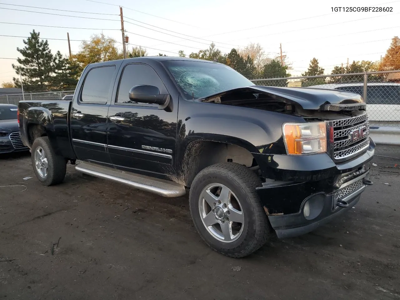 1GT125CG9BF228602 2011 GMC Sierra K2500 Denali