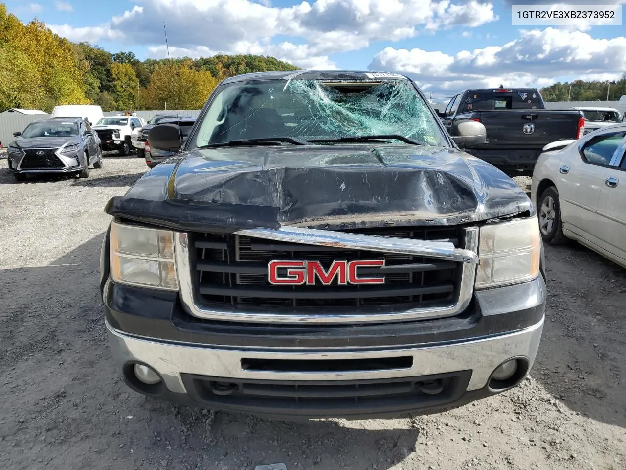 1GTR2VE3XBZ373952 2011 GMC Sierra K1500 Sle