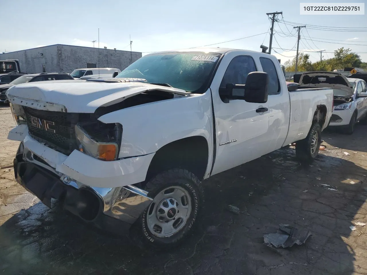 2013 GMC Sierra K2500 Heavy Duty VIN: 1GT22ZC81DZ229751 Lot: 71376114