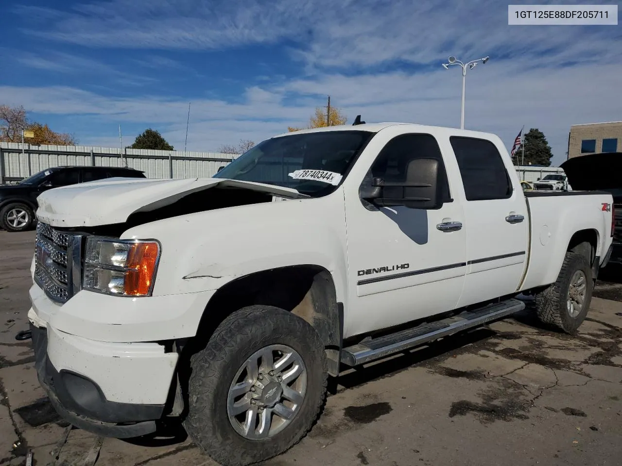 2013 GMC Sierra K2500 Denali VIN: 1GT125E88DF205711 Lot: 78740344