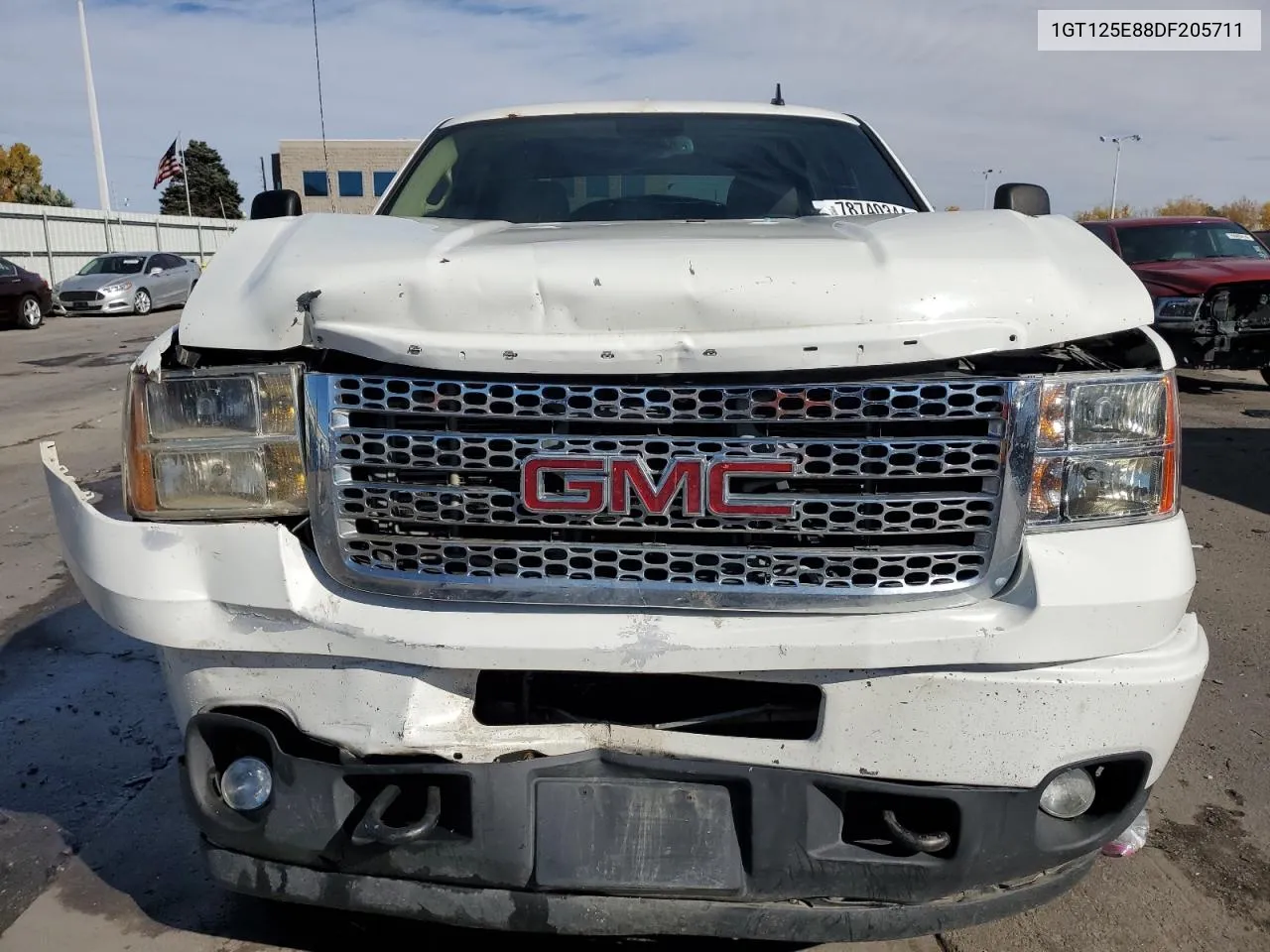 2013 GMC Sierra K2500 Denali VIN: 1GT125E88DF205711 Lot: 78740344