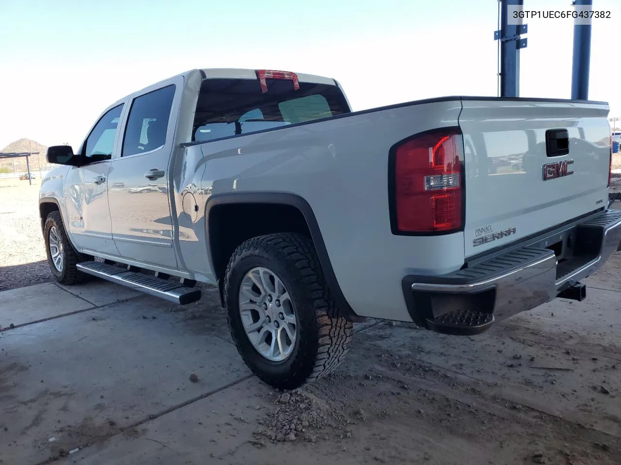 3GTP1UEC6FG437382 2015 GMC Sierra C1500 Sle