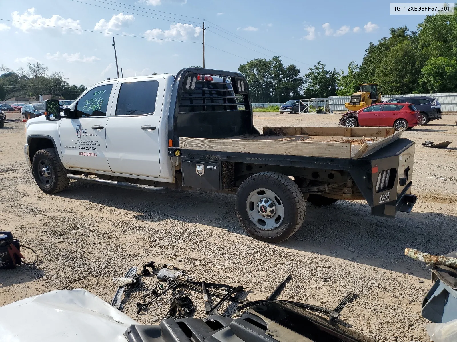 2015 GMC Sierra K2500 Heavy Duty VIN: 1GT12XEG8FF570301 Lot: 68263134