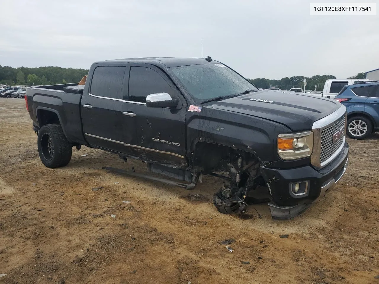 2015 GMC Sierra K2500 Denali VIN: 1GT120E8XFF117541 Lot: 69711304