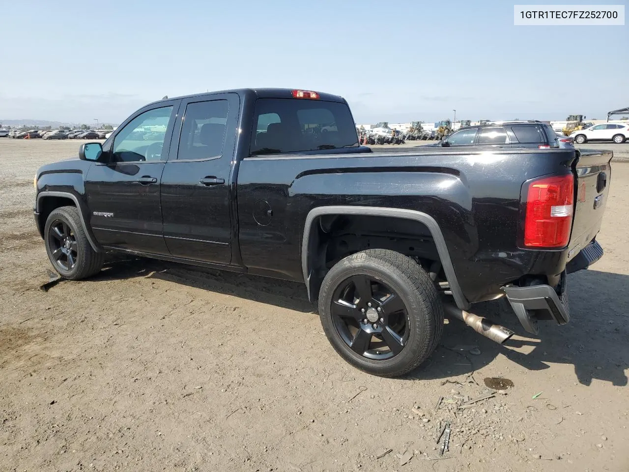 1GTR1TEC7FZ252700 2015 GMC Sierra C1500