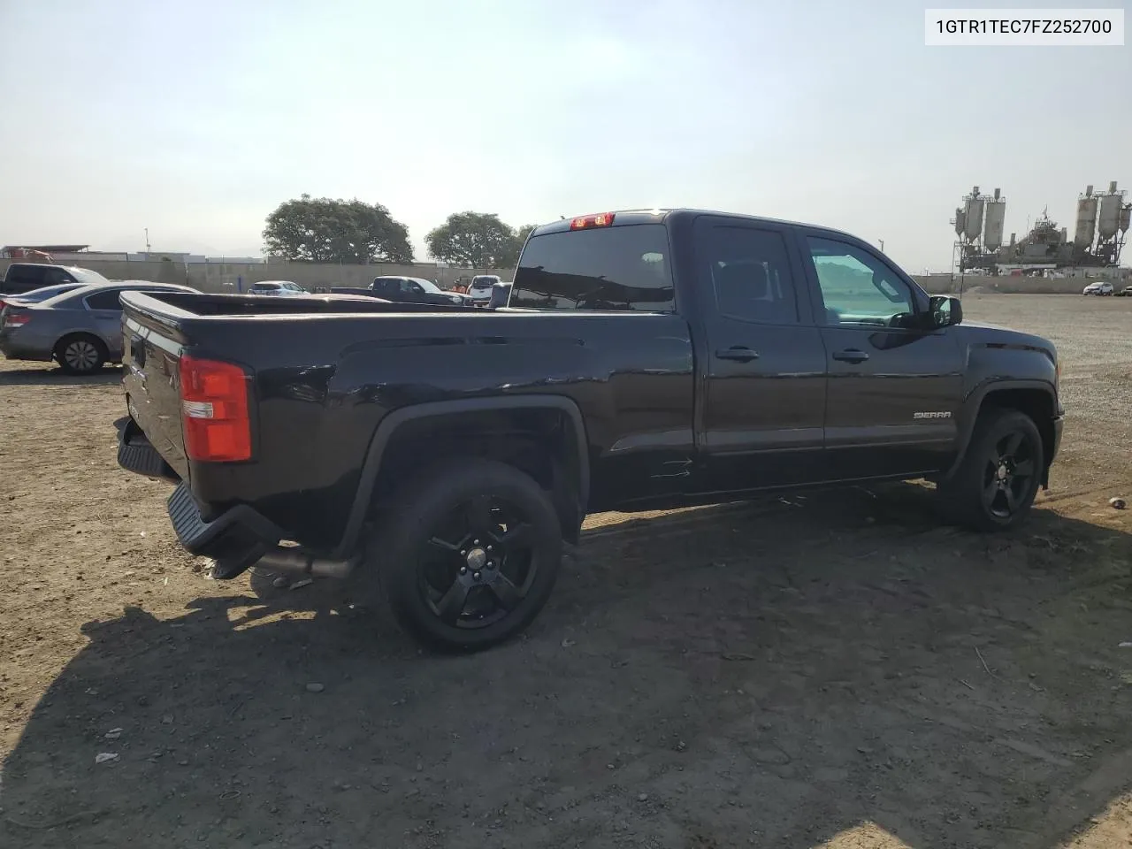 2015 GMC Sierra C1500 VIN: 1GTR1TEC7FZ252700 Lot: 70566144