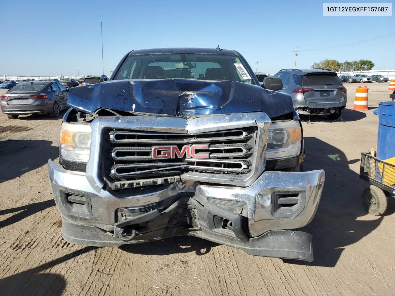 1GT12YEGXFF157687 2015 GMC Sierra K2500 Sle